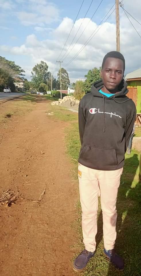 Fresh from Umoja Primary school. This is when we first met him in 2021. He was at his low moments.